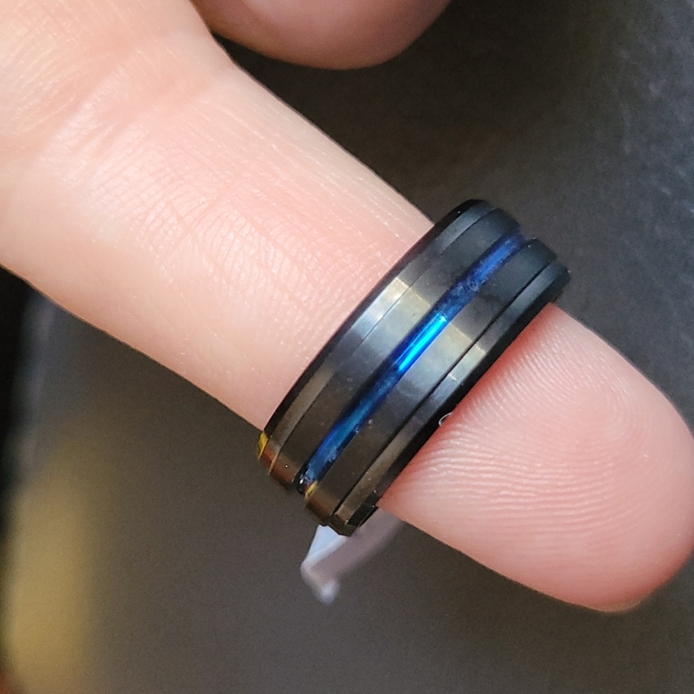 Jewelry Ring Heavy Duty men's wedding band